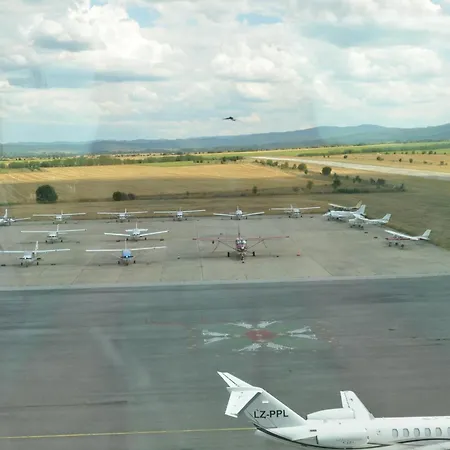 酒店 летище Ormanliya