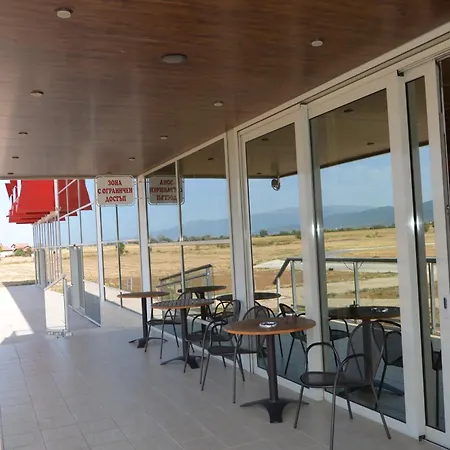 летище 2* Ormanliya