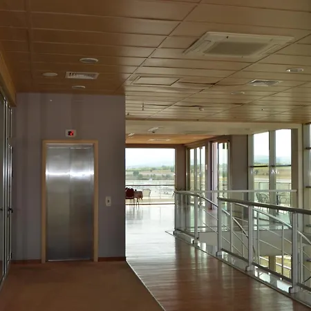 летище 2* Ormanliya