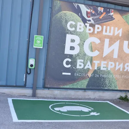 Hotel летище 2*